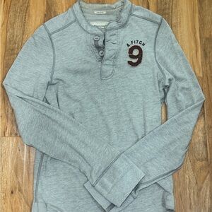 Abercrombie & Fitch Heather Gray Long Sleeve